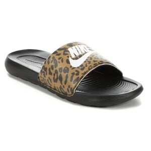 NWOB Nike Women’s Victori One Slide Animal Print Sz 9